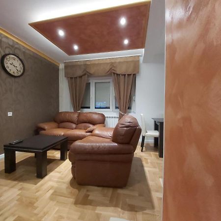 Appartamento Target Banja Luka Esterno foto