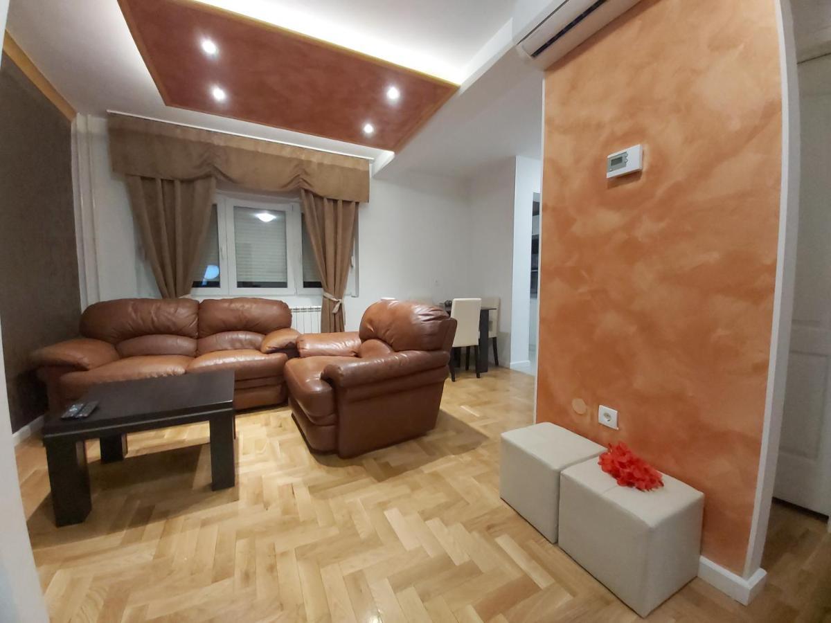 Appartamento Target Banja Luka Esterno foto