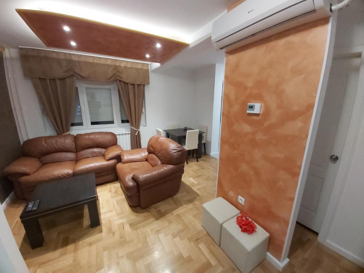 Appartamento Target Banja Luka Esterno foto